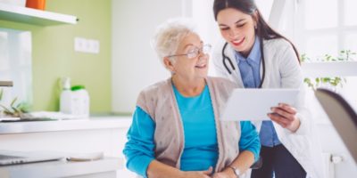 La importancia de la comunicación médico paciente y sus riesgos